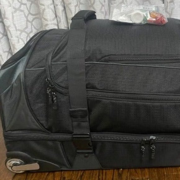 Samsonite Ripstop Wheeled Duffel 35 Ripstop Wheeled Duffel, 35\